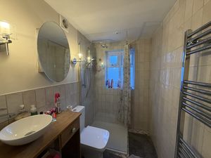 Photo 6- click for photo gallery